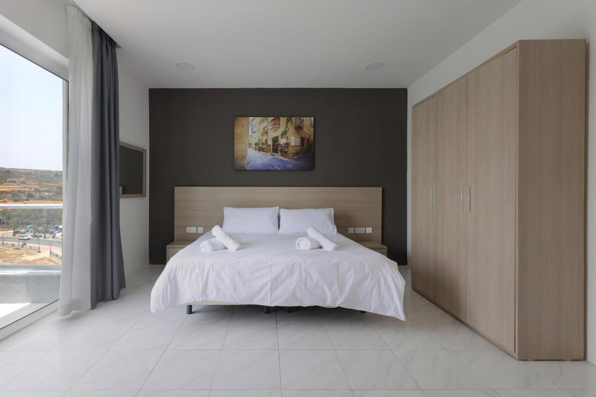 Seaview Stays St. Paul's Bay Room photo