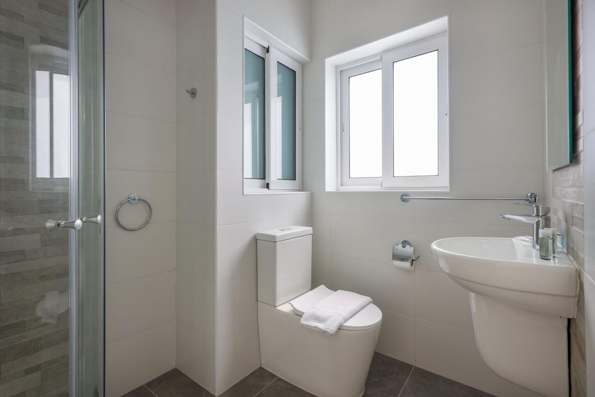 Seaview Stays St. Paul's Bay Room photo