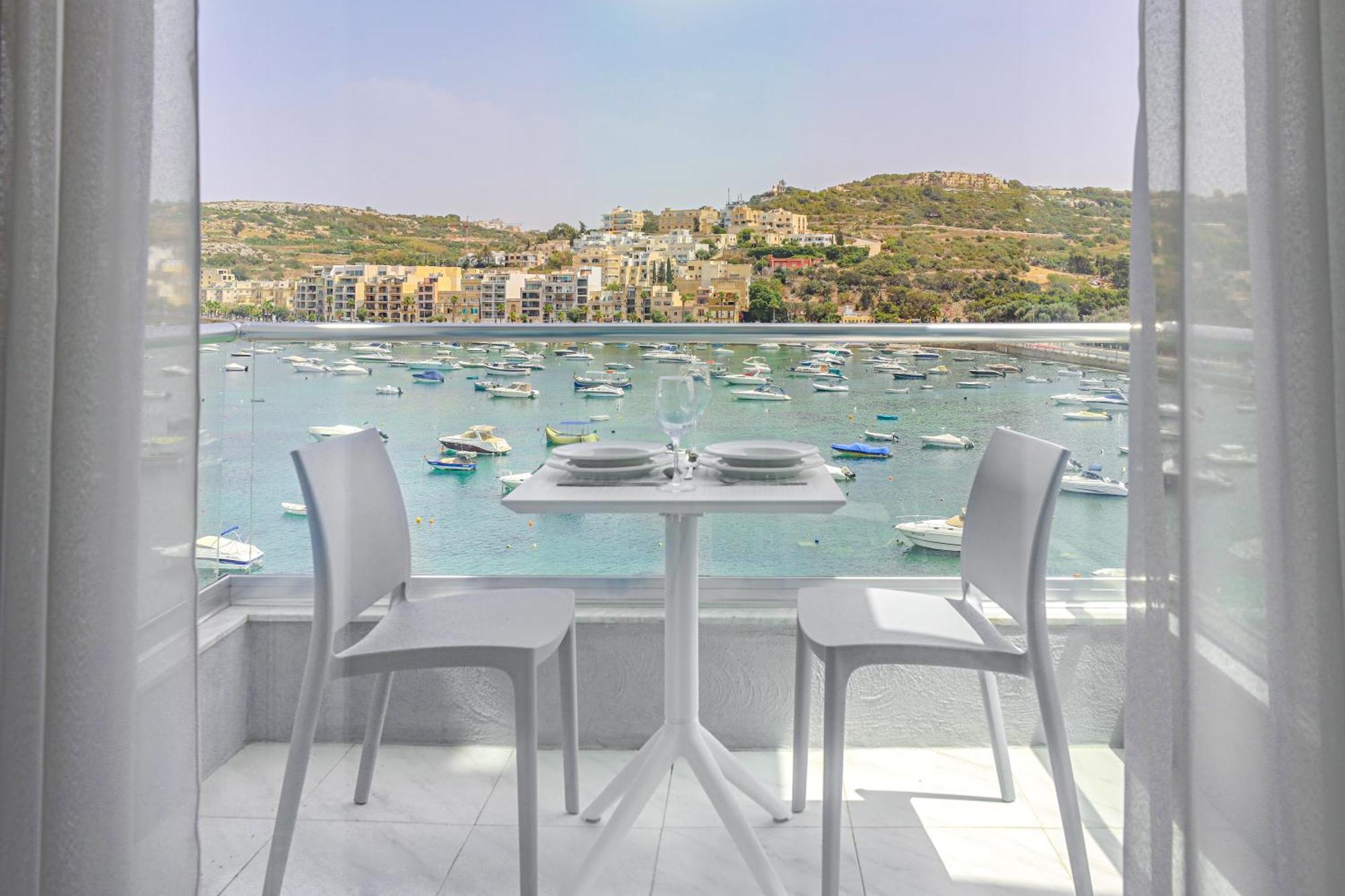 Seaview Stays St. Paul's Bay Room photo